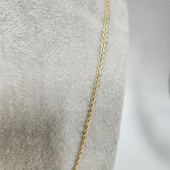 14k Yellow Gold Rope Chain Necklace 20in Classic Twist Link, Secure Barrel Clasp - Picture 2 of 11